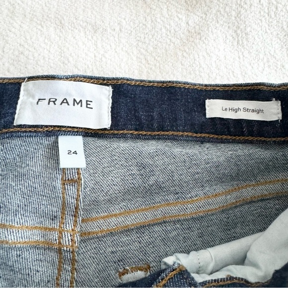 Frame Le High Straight Jeans 24 - Picture 10 of 10
